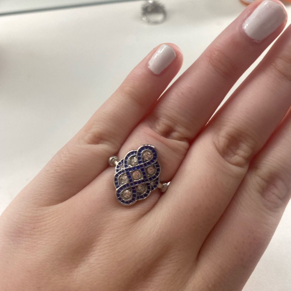 Size 9 ring